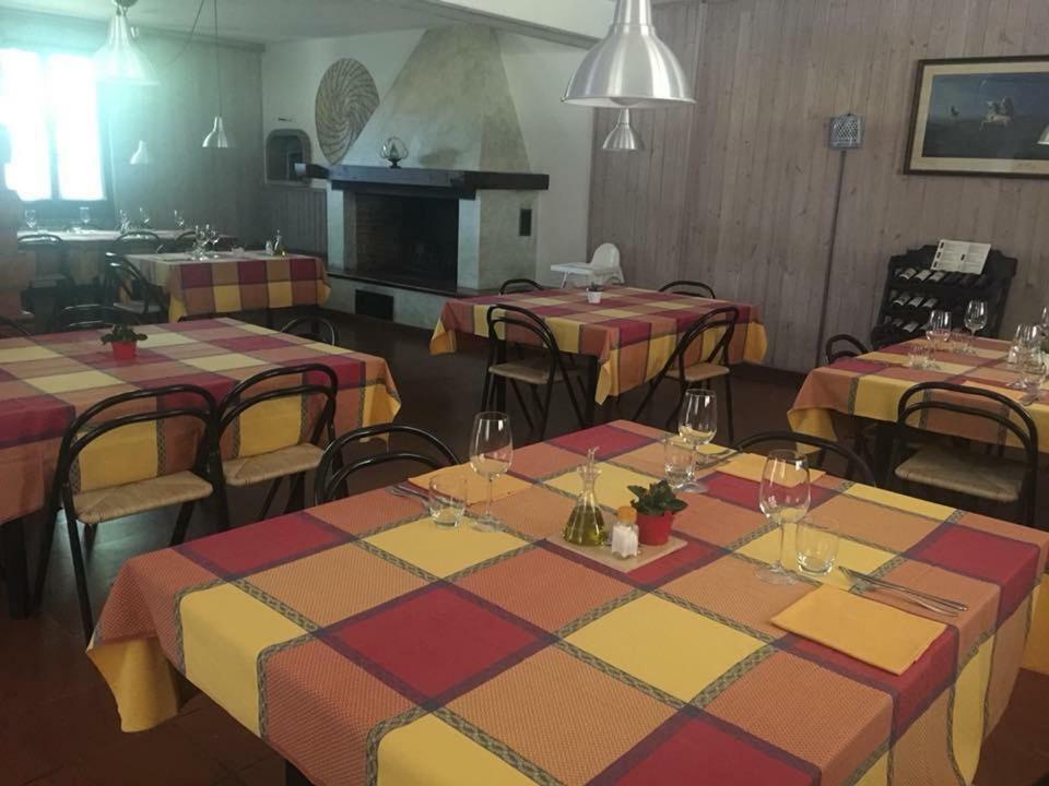 Vila Agriturismo Cargandino Mezzomerico Exteriér fotografie